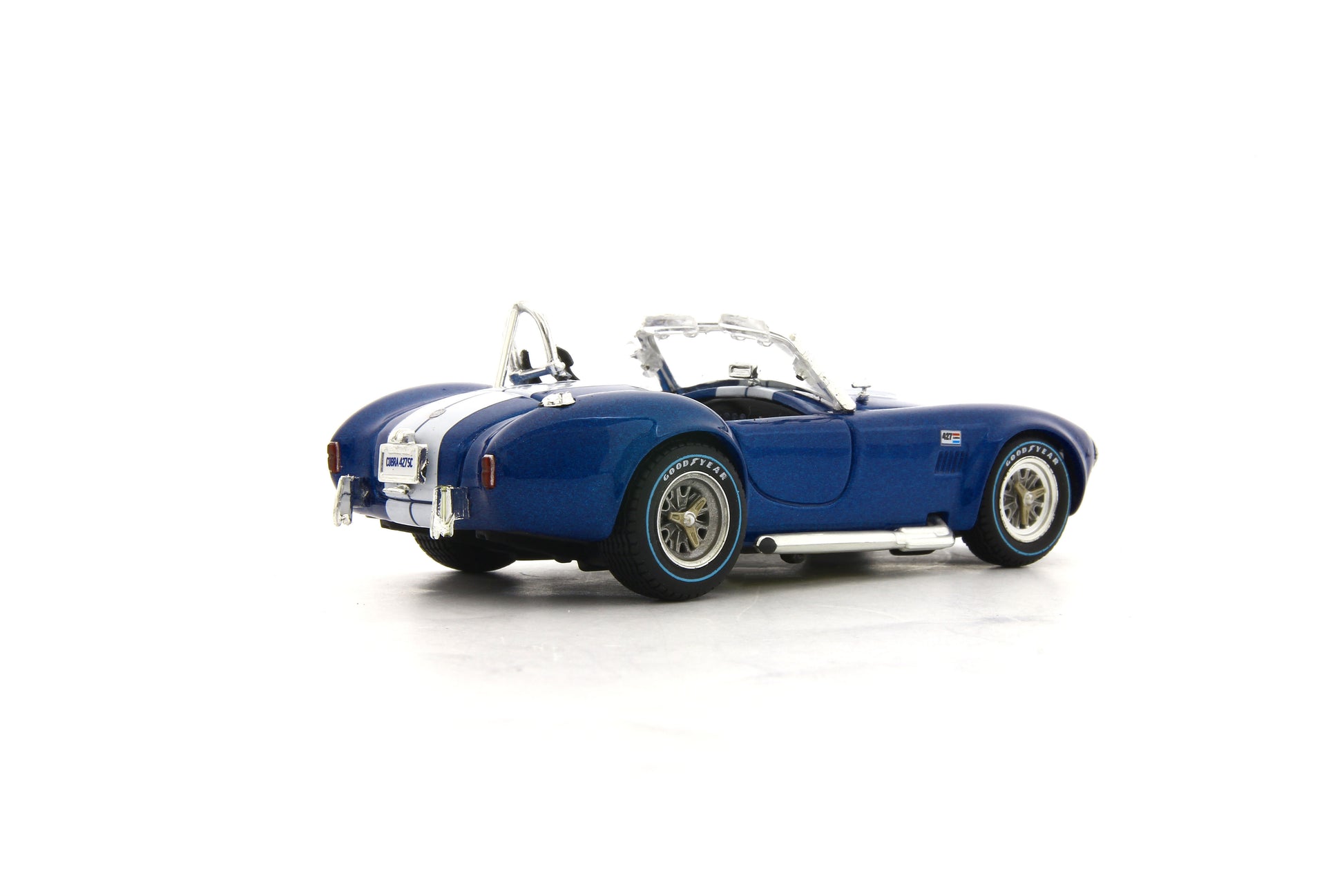 SHELBY COBRA 427S/C foto del modellino die cast in scala 1:43 colore blu vista laterale